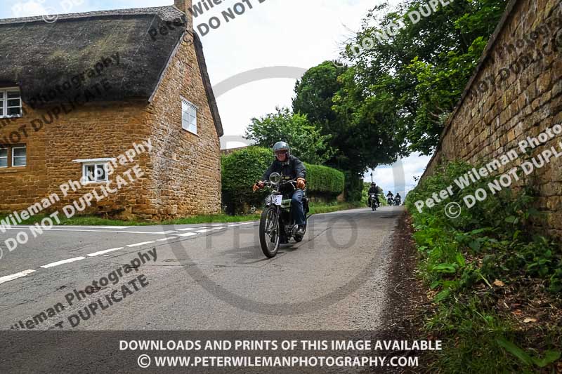 Vintage motorcycle club;eventdigitalimages;no limits trackdays;peter wileman photography;vintage motocycles;vmcc banbury run photographs